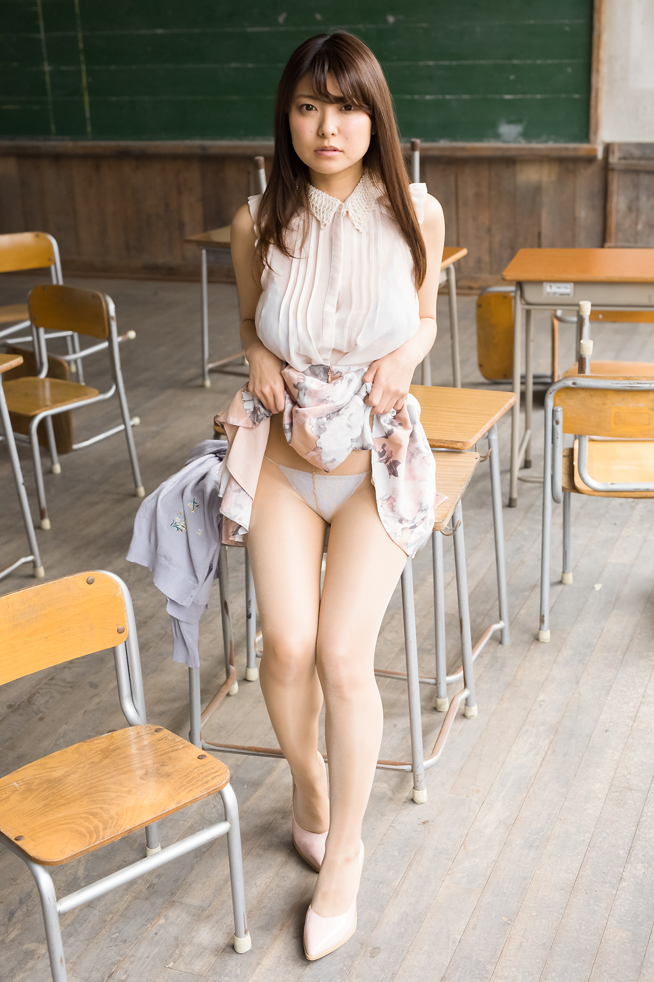 花井美理[Minisuka.tv] 2018-03-15 Miri Hanai - Limited Gallery 02